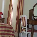 Ξενοδοχείο Danemark 2*