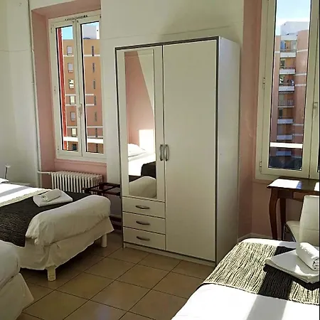 Hotel Danemark 2*