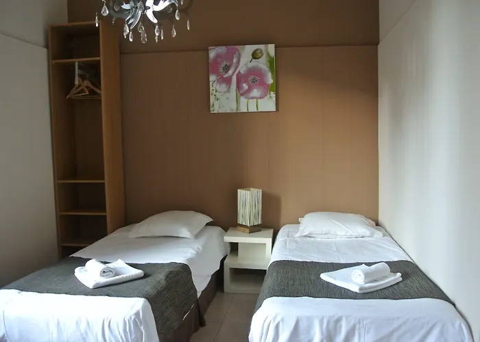 ダネマルク 2* ニース